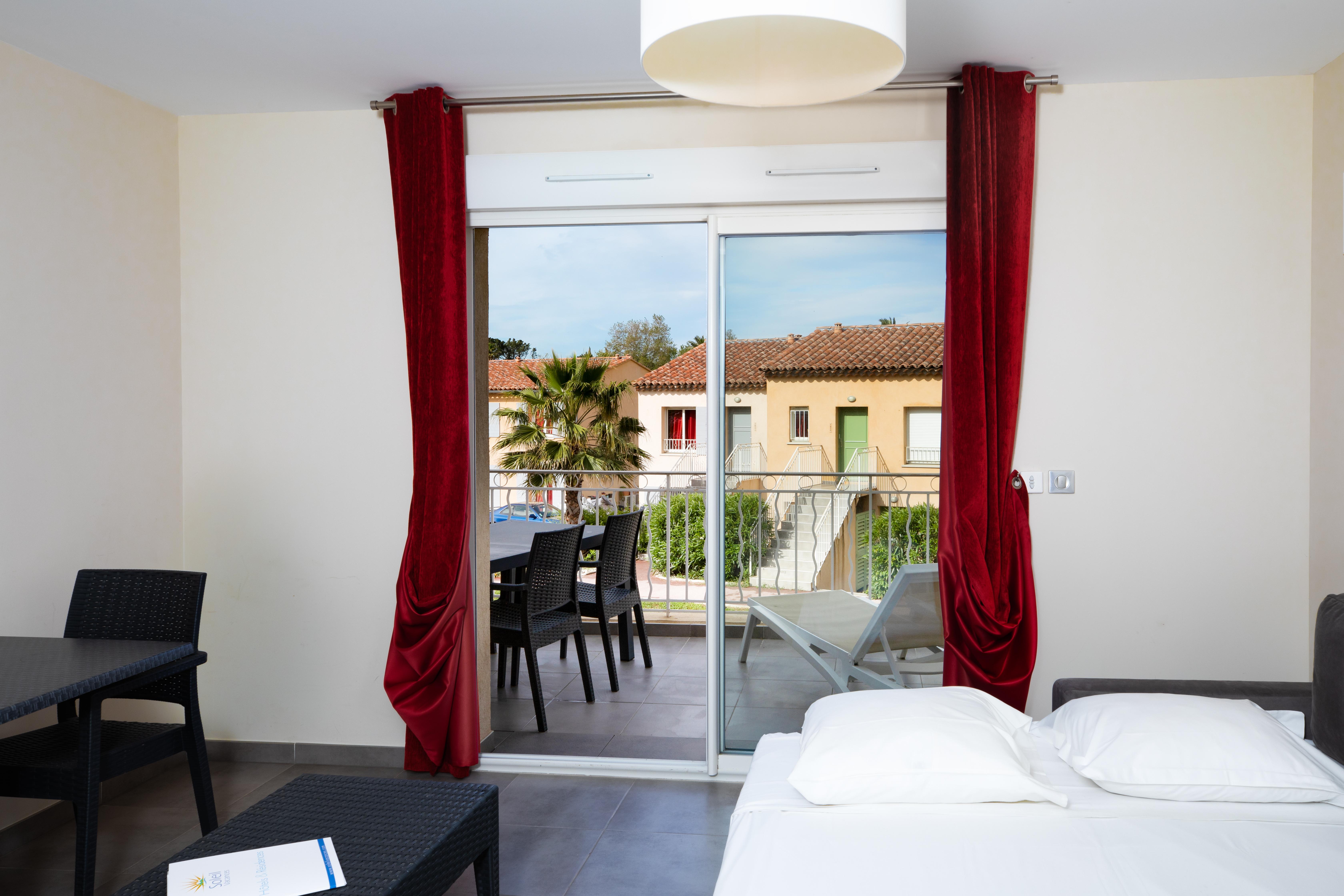 Sowell Residences Les Perles Du Golfe De Saint-Tropez Grimaud Dış mekan fotoğraf