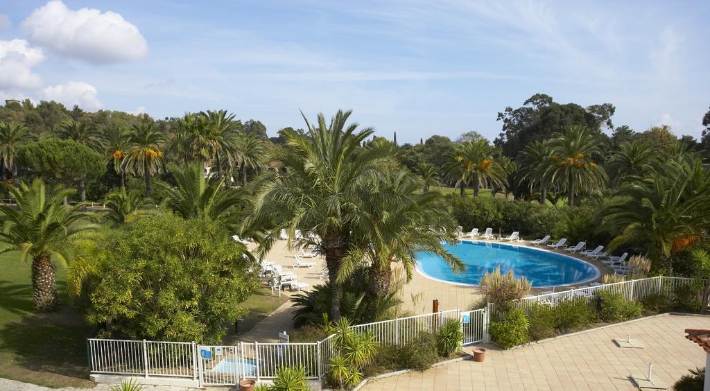 Sowell Residences Les Perles Du Golfe De Saint-Tropez Grimaud Dış mekan fotoğraf