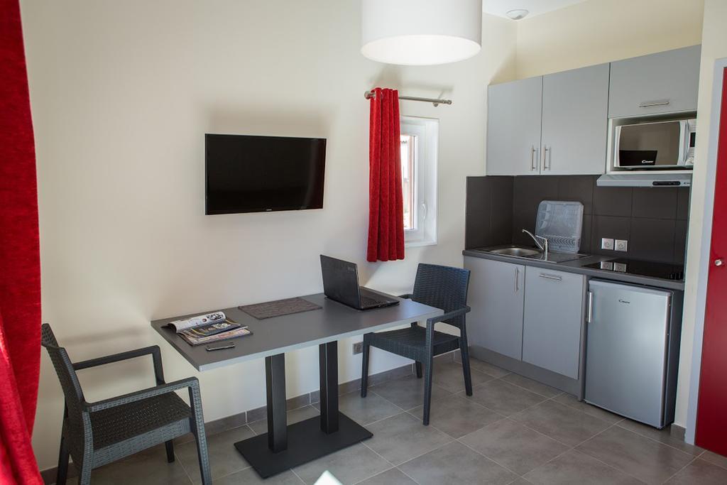 Sowell Residences Les Perles Du Golfe De Saint-Tropez Grimaud Dış mekan fotoğraf